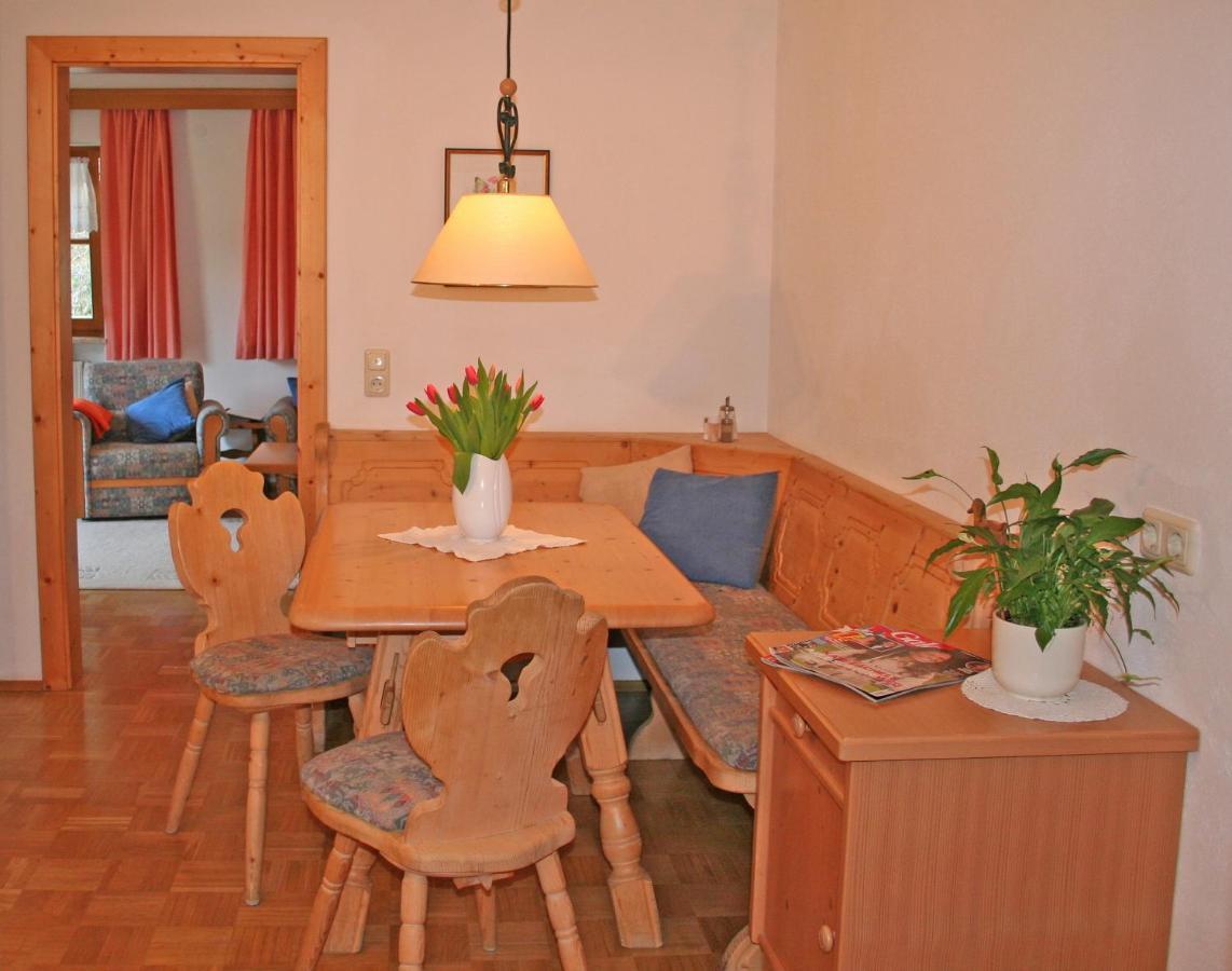 Ferienhaus Am Roemerweg Klais Room photo